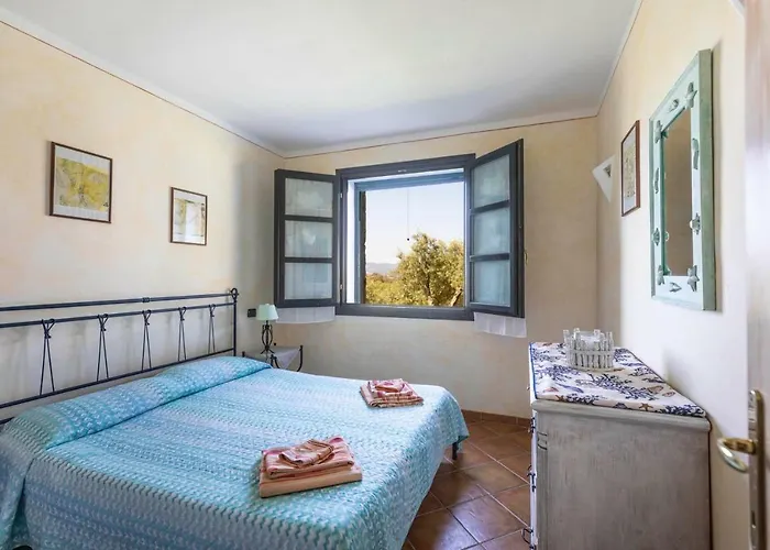 Apartmán Iris With Pool Baia Sardinia